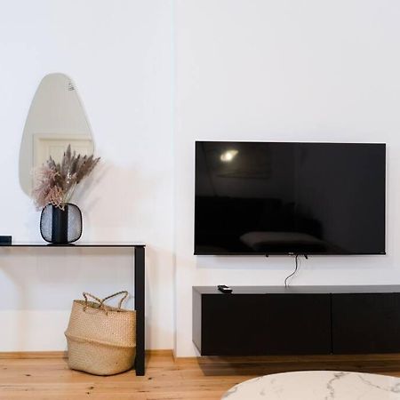 Апартаменты Zentrale & Ruhige 2 Zimmer - 42M² Вена Экстерьер фото